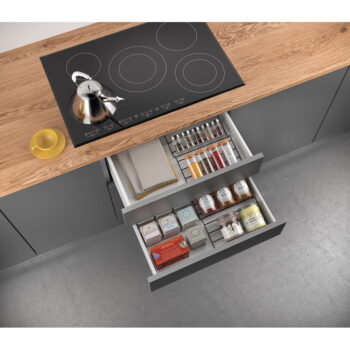 Organizér na koreničky z nerezovej ocele Lava - Metaltex - Image 3