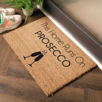 Rohožka z kokosového vlákna 40x60 cm This Home Runs On Prosecco – Artsy Doormats - Image 4
