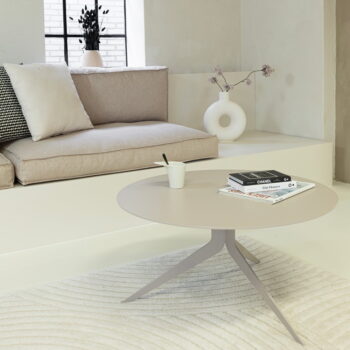 Sivo-béžový kovový okrúhly konferenčný stolík ø 76 cm Daley – Spinder Design – Obrázok 3