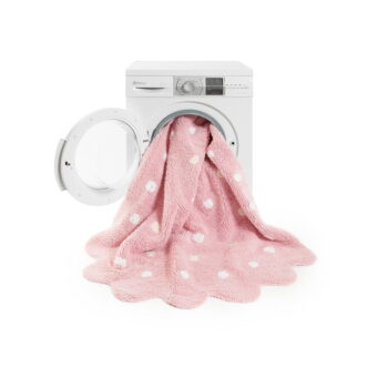 Ružový prateľný ručne tkaný bavlnený detský koberec ø140 cm Little Biscuit Pink – Lorena Canals - Image 6