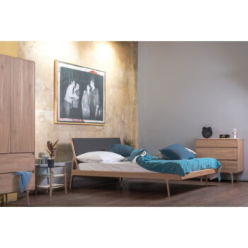 Sivá/prírodná čalúnená dvojlôžková posteľ z dubového dreva 180x200 cm Fawn - Gazzda – Obrázok 10