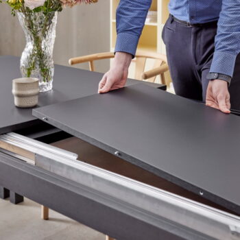 Rozkladací jedálenský stôl s čiernou doskou 96x160 cm Join by Hammel – Hammel Furniture - Image 9