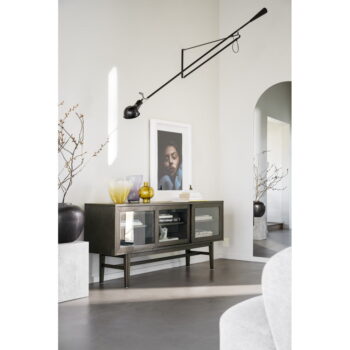 Hnedá vitrína v dekore duba s posuvnými dverami 170x75 cm Hazelton – Rowico – Obrázok 2