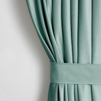 Zamatový dimout záves v mentolovej farbe 140x270 cm Pleat – AmeliaHome - Image 2