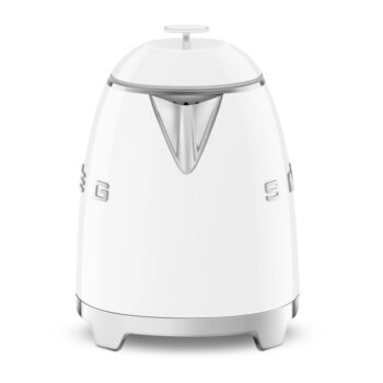 Biela rýchlovarná kanvica z nehrdzavejúcej ocele 800 ml Retro Style – SMEG - Image 3