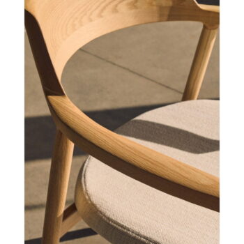 Jedálenská stolička z dubového dreva v béžovo-prírodnej farbe Alocs – Kave Home – Obrázok 11