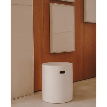 Betónová okrúhla záhradná podnožka ø 37 cm Aiguablava – Kave Home - Image 2