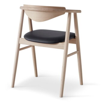 Kožená jedálenská stolička Traditional – Hammel Furniture - Image 4