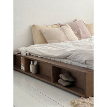 Hnedá dvojlôžková posteľ z borovicového dreva s roštom 140x200 cm Ziggy – Karup Design - Image 10