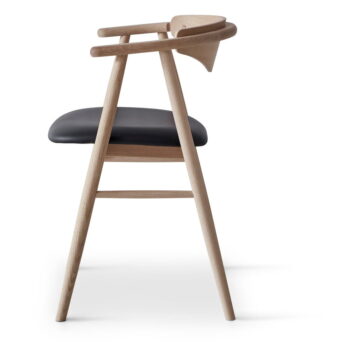 Kožená jedálenská stolička Traditional – Hammel Furniture - Image 3