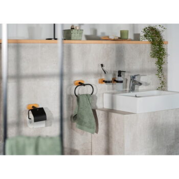 Samodržiaci sklenený dávkovač mydla v čiernej a prírodnej farbe 300 ml Orea Bamboo – Wenko - Image 4