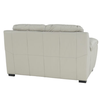 Dvojsedačka DANILO je luxusný 2-sed, ktorý je vhodné umiestniť do elegantne zariadenej obývačky. Dvojsedačku odporúčame dokúpiť ako doplnok k sedacej súprave Danilo. Je potiahnutý svetlošedou kožou Pampas (Hellgrau M9010), ale zadná časť je čalúnená látkou. Je možné si objednať zo 6 farebných…