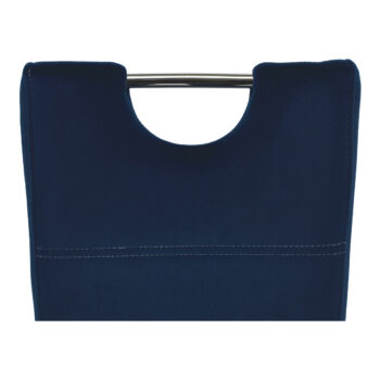 Jedálenská stolička Abira New v elegantnej modrej farbe (Velvet) s chrómovými detailmi je ideálnym doplnkom pre moderné interiéry. Táto stolička, ktorú ponúka značka KONDELA, kombinuje štýlový dizajn s praktickosťou a pohodlím.