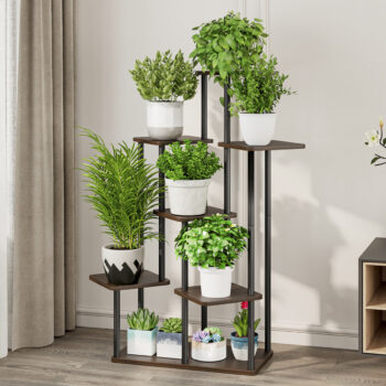 Kovový stojan na kvety ADITE TYP 2 je príkladom moderného a elegantného štýlu. Skvelý spoločník, ktorý sa postará o usporiadanie rôznych druhov rastlín. Stabilná konštrukcia v podobe čierneho kovu v spojení s rustikálnym drevom na policiach bude pastvou pre oči nejedného návštevníka. Celkové…