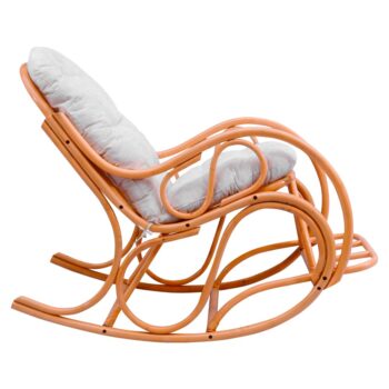 Dokonalý okamih v podobe jemného hojdania, pohodlného objatia mäkkého čalúnenia a chvíľ oddychu vám dopraje hojdacie kreslo AGATON – kreslo, ktoré spája nadčasovú eleganciu s dokonalým komfortom, aby ste si mohli vychutnať zaslúžený relax po dlhom dni. Je…