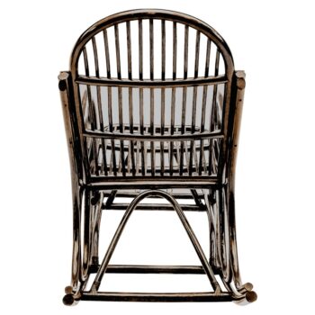 Dokonalý okamih v podobe jemného hojdania, pohodlného objatia mäkkého čalúnenia a chvíľ oddychu vám dopraje hojdacie kreslo AGATON – kreslo, ktoré spája nadčasovú eleganciu s dokonalým komfortom, aby ste si mohli vychutnať zaslúžený relax po dlhom dni. Je…