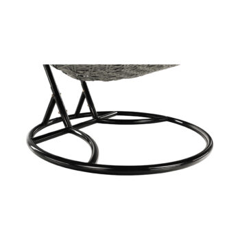 Kreslo je vyrobené…