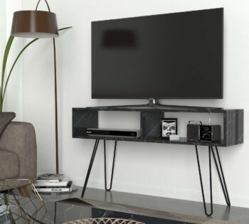 Predstavujeme ALINA, TV stolík, ktorý prináša sofistikovaný dizajn a moderné prvky do vašej obývačky. Tento úzky a elegantný nábytok kombinuje čiernu farbu s luxusným vzhľadom mramoru, čím vytvára štýlové a funkčné riešenie pre vaše multimediálne zariadenia.Detailné špecifikácieTyp tovaru: TV stolíkMateriál: Kvalitné LTD a kov, s hrúbkou materiálu 18 mm, čo zaisťuje odolnosť a dlhú životnosť.Rozmery: 120 x 68.1 x 29.5 cm, ideálny pre moderné a kompaktné obývacie priestory.Farba: Elegantná kombinácia čiernej a mramoru, ktorá dodáva priestoru luxusný a moderný vzhľad.Vybavenie: Regálka poskytuje praktický úložný priestor pre elektroniku, knihy alebo dekorácie.Vzhľad: Úzky dizajn, ktorý je ideálny pre menšie priestory alebo pre vytvorenie štýlového a diskrétneho prvku vo vašej obývačke.Počet dverí, dvierok: Bez dverí, čo umožňuje ľahký prístup a otvorený vzhľad.Dodatočné informácie: Produkt je dodávaný v demontovanom stave, čo uľahčuje transport a montáž.TV stolík ALINA je perfektnou voľbou pre tých, ktorí hľadajú moderný a funkčný nábytok s elegantným vzhľadom. Jeho kombinácia čiernej a mramorového designu prináša do vášho domova sofistikovaný štýl a praktickosť.