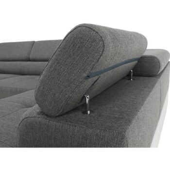 Sedačka je vyrobená…