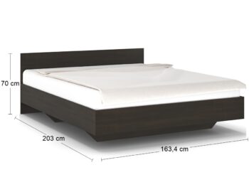 Manželská posteľ Amison LB 160 je ideálnym riešením pre tých, ktorí hľadajú moderný a praktický nábytok do svojej spálne. S rozmermi 160x200 cm ponúka dostatok priestoru pre pohodlný spánok dvoch osôb. Posteľ je vyrobená z kvalitného aglomerovaného materiálu DTD, ktorý je známy svojou odolnosťou…