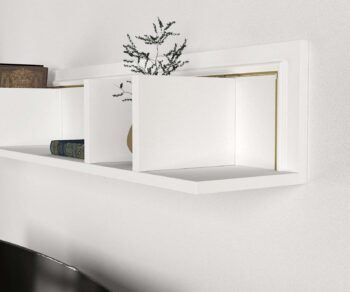 Predstavujeme ARLETH, obývaciu stenu, ktorá svojim čisto bielym prevedením a elegantným dizajnom prináša do vašej obývačky sviežu a modernú atmosféru. Táto zostava je ideálnou voľbou pre tých, ktorí hľadajú funkčnosť spojenú s minimalistickým štýlom.Podrobný opis produktuTyp tovaru: Obývacia stenaMateriál: Vysoko kvalitný LTD materiál s hrúbkou 18 mm, ktorý zaručuje vysokú odolnosť a dlhú životnosť.Rozmery: TV stolík (150 x 35 x 48,9 cm) a nástenná polica (120 x 21,5 x 22 cm), poskytujúca praktické a estetické riešenie pre uloženie vašej elektroniky a dekorácií. Farba: Jednotná biela farba, ktorá pridáva interiéru pocit čistoty a priestrannosti.Zostava obsahuje: Priestranný TV stolík a nástennú policu, ktoré sú navrhnuté tak, aby poskytovali dostatok úložného priestoru a zároveň pôsobili esteticky a nenáročne.Dodatočné informácie: Produkt dodávame v demontovanom stave, čo uľahčuje jeho transport a montáž.Obývacia stena ARLETH je dokonalým riešením pre každého, kto hľadá elegantné a praktické vybavenie do svojho domova. Jej čisté línie a moderný dizajn ocení každý, kto preferuje jednoduchosť a funkčnosť.