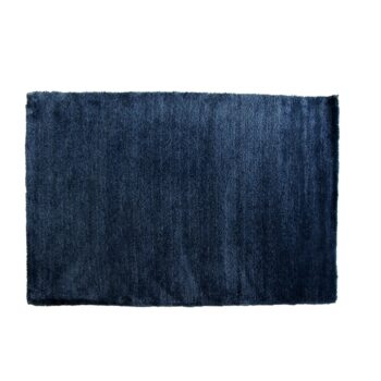 Doprajte svojim nôžkam to, čo si zaslúžia. Celý deň Vám verne slúžili, odvďačte sa im týmto kobercom ARUNA. Ponorte ich do príjemného materiálu zo 100% polyesteru v čarovnej tyrkysovej farbe pripomínajúcej zafarbenie mora. Nechajte ich unášať vlnami a vyčarte vo Vašom domove kúsok prímoria. Rozmery…