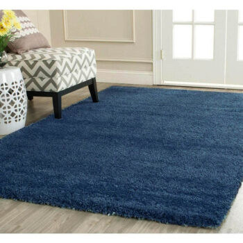 Doprajte svojim nôžkam to, čo si zaslúžia. Celý deň Vám verne slúžili, odvďačte sa im týmto kobercom ARUNA. Ponorte ich do príjemného materiálu zo 100% polyesteru v čarovnej tyrkysovej farbe pripomínajúcej zafarbenie mora. Nechajte ich unášať vlnami a vyčarte vo Vašom domove kúsok prímoria. Rozmery…