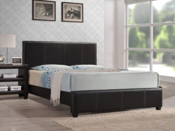 Predstavujeme vám manželskú posteľ s roštom Atalaya 180 v elegantnej tmavohnedej a čiernej farbe, ktorá sa stane dominantou vašej spálne. Táto moderná posteľ je navrhnutá pre dvoch dospelých a ponúka komfortný priestor na spanie s rozmermi 180 x 200 cm. Je vyrobená z kvalitných materiálov, ako…