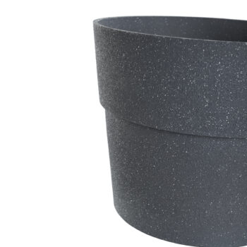 Plastový kvetináč Auson Typ 2 v elegantnej grafitovej farbe je ideálnym riešením pre všetkých milovníkov moderného dizajnu, ktorí hľadajú praktické a štýlové doplnky do svojho interiéru aj exteriéru. Tento kvetináč od značky KONDELA kombinuje funkčnosť s estetickým vzhľadom, čím sa stáva skvelou…