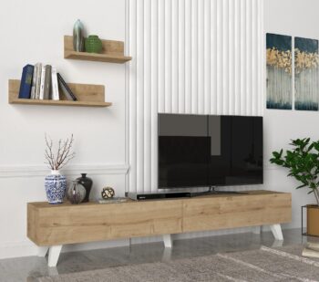Štýlový TV stolík na nožičkách AZIA vás očarí svojim minimalistickým dizajnom a priaznivou cenou. Tento nábytok je charakteristický prírodnou kresbou dreva, ktorá je doplnená bielymi modernými nožičkami. TV skrinka poskytuje dostatok úložného priestoru vo forme skriniek s výklopom. Bonusom sú závesné police v cene, ktoré ideálne poslúžia na vystavenie dekorácií či kníh. Farebné prevedenie: sapphireRozmery TV stolíka: (š/v/h) 180 x 32,6 x 31,3 cm (ďalšie rozmery v nákrese)Dodávame v demonte.