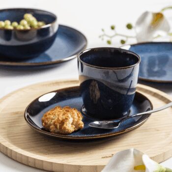 Altom Keramický šálok s tanierikom Reactive NavyBlue 310 ml