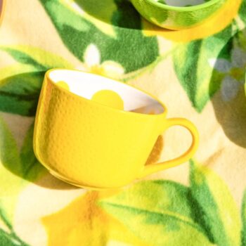Altom Súprava keramických jumbo hrnčekov Tropicana citrón 470 ml, 2 ks