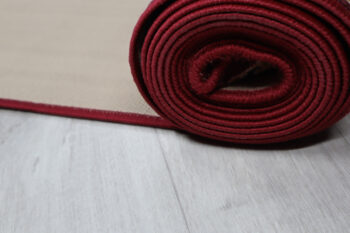 Associated Weavers, Protišmykový behúň na mieru Inca 11, šíre 80 cm, červená, chodba / predsieň