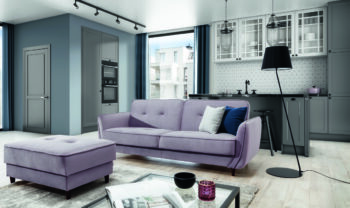 Praktický a pohodlný nábytok, ktorý nezaberie veľa miesta a zároveň bude miestom pre oddych a relax, sa môže stať súčasťou aj Vašej domácnosti v podobe rozkladacej pohovky s úložným priestorom BALTINO. Elegancia a štýl sedačky je ešte viac podškrtnutá vysokými drevenými nožičkami čiernej farby,…