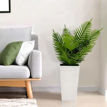 Plastový kvetináč Benel v elegantnej bielej farbe je ideálnym doplnkom pre váš interiér aj exteriér. Tento moderný kvetináč od značky KONDELA sa vyznačuje jednoduchým a čistým dizajnom, ktorý sa hodí do každého prostredia. Vďaka svojmu okrúhlemu tvaru a svetlej farebnosti prinesie do vášho…