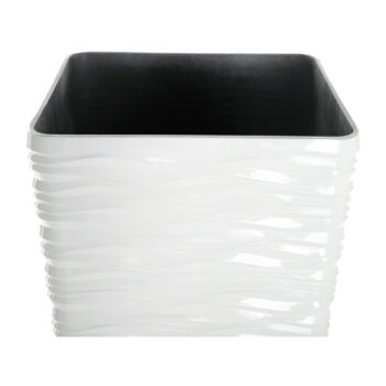 Plastový kvetináč Benel v elegantnej bielej farbe je ideálnym doplnkom pre váš interiér aj exteriér. Tento moderný kvetináč od značky KONDELA sa vyznačuje jednoduchým a čistým dizajnom, ktorý sa hodí do každého prostredia. Vďaka svojmu okrúhlemu tvaru a svetlej farebnosti prinesie do vášho…