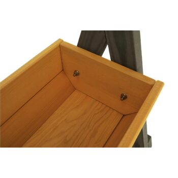 Zútulnite si domov, záhradu či teraz s krásnymi kvetmi, ktoré dodajú priestoru život. Ak hľadáte miesto pre Vaše kvety, ktoré chcete mať krásne a usporiadane poukladané, drevený stojan na kvety BERON bude pre Vás prvou voľbou pri výbere. Konštrukcia je v príjemnom sivom farebnom prevedení…