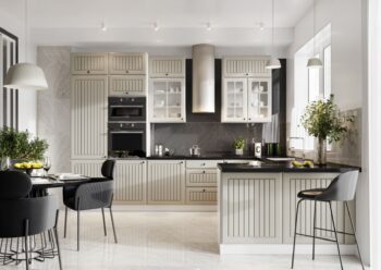 Kuchyňa BERTA patrí do skupiny kuchynského nábytku, ktorá sa vyznačuje svojim klasickým vzhľadom v modernom prevedení. Funkčný a štýlový nábytok upúta vašu pozornosť svojimi klasickými prvkami. Vďaka frézovaným pásom použitým na prednej strane skriniek plne zapadá do trendov súčasnosti.Korpus nábytku je vyrobený zo 16 mm hrubej LTD dosky v bielom prevedení. Predné dvierka sú z MDF dosky s hrúbkou 19 mm. Sú potiahnuté PVC fóliou.Horná kuchynská skrinka je v sivom farebnom prevedení, s matným povrchom. Súčasťou skrinky je digestor v striebornej farbe.Rozmery (š,v,h): 60 x 68 x 30 cm.Úchyty nie sú v cene. Je potrebné ich doobjednať.Dodávame v demontovanom stave.