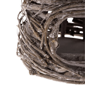 Ratanová vtáčia búdka Birdo - prírodná je ideálnym doplnkom pre váš domov alebo záhradu. Táto moderná búdka, vyrobená z kvalitného prírodného ratanu, ponúka nielen estetický vzhľad, ale aj funkčnosť a trvanlivosť. S rozmermi 22 cm na šírku, 22 cm na hĺbku a 35 cm na výšku sa ľahko zmestí do…