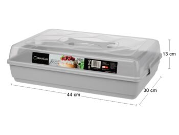 Neodmysliteľnou súčasťou každej domácnosti by mal byť prenosný box na potraviny BISCOTTI. Box Vám zaručí maximálny komfort, hygienu a perfektné podmienky pre uskladnenie a prenos potravín, pečiva, chlebíčkov či zákuskov. Vyrobený je z plastu v príjemnom sivom prevedení. Box sa skladá z troch prvkov…