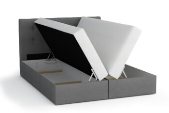Štýlová a elegantná posteľ BONEMI je v modernom prevedení. Patrí medzi postele typu BOXSPRING. Výrazným dizajnovým prvkom je jej čelo, ktoré tiež ochráni vašu stenu pred oderom.Posteľ je čalúnená. Použitá je látka COSMIC 800.  Súčasťou postele je kvalitný bonellový matrac. Pre väčší komfort si môžete dokúpiť praktický vrchný krycí matrac TOPPER (viď. doporučené produkty).Disponuje veľkým úložným priestorom, ktorý je vhodný na uloženie perín, obliečok a podobne.Rozmery (š,v,h): 163 x 101 x 217 cm.  Výška čela postele: 101 cm. Výška spacej plochy: 42 cm. Matrac o výške 18 cm. Spacia plocha: 160 x 200 cm.V našej ponuke nájdete aj ďalšie prevedenia a rozmery manželských postelí BONEMI 1.Dodávame v demontovanom stave.