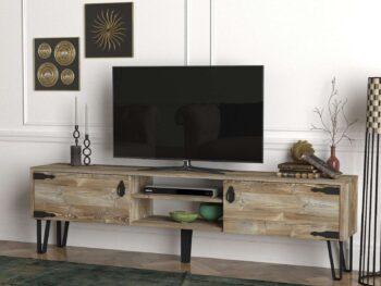 Predstavujeme BRAVA, TV stolík, ktorý kombinuje moderný dizajn a funkčnosť, aby priniesol do vašej obývačky štýl a praktickosť. Tento elegantný nábytok vo svetlo hnedej farbe je navrhnutý tak, aby poskytoval estetické a praktické riešenie pre vaše multimediálne zariadenia a ďalšie potreby.Detailné špecifikácieTyp tovaru: TV stolíkMateriál: Kvalitné LTD a kov, s hrúbkou materiálu 18 mm, zaisťujúce odolnosť a dlhú životnosť.Rozmery: 49 x 180 x 30 cm, ideálny pre moderné obývacie priestory.Farba: Elegantná svetlo hnedá, ktorá dodáva priestoru svieži a moderný vzhľad.Vybavenie: Regálka a 2 skrinky, poskytujúce dostatok úložného priestoru pre elektroniku, knihy alebo dekorácie.Dodatočné informácie: Produkt je dodávaný v demontovanom stave, čo uľahčuje transport a montáž.TV stolík BRAVA je ideálnou voľbou pre tých, ktorí hľadajú moderný a funkčný nábytok s elegantným vzhľadom. Jeho svetlo hnedá farba a minimalistický dizajn prinášajú do vášho domova sviežosť a moderný štýl, zatiaľ čo poskytujú dostatok úložného priestoru pre všetky vaše potreby.