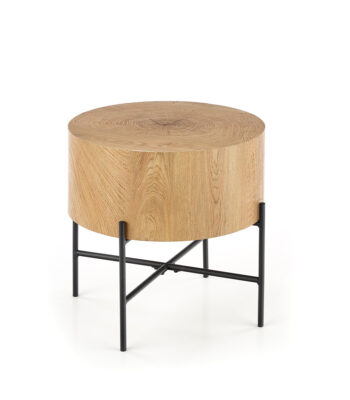 S dávkou štýlu a elegancie k Vám prichádza okrúhly konferenčný stolík BROOKLYN S. Vyrobený je z kombinácie dyhovanej MDF a ocele s práškovým nástrekom. Vrchnú dosku stola v prevedení dub prírodný dokonale dopĺňa stabilná konštrukcia čiernej farby. Rozmery stola sú (ŠxHxV): 45x45x45 cm. Dodávaný je…
