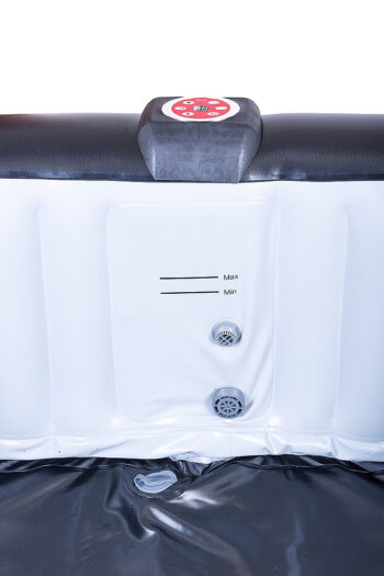 Belatrix Mobilná vírivka Belatrix Faro 140 (935 l)