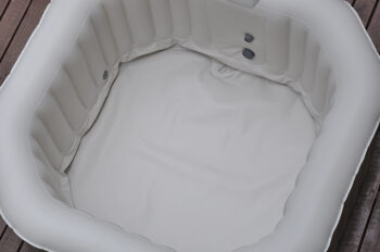 Belatrix Mobilná vírivka Belatrix LUXURY 125 (600 l)