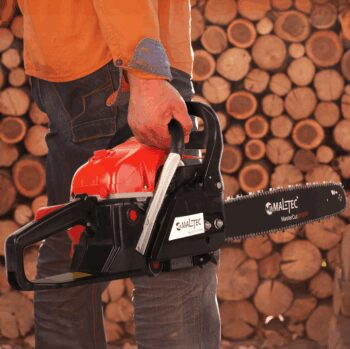 Benzínová reťazová píla MasterCut 5700W