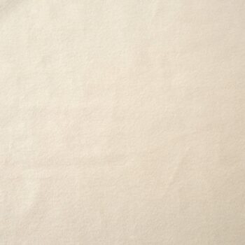 Béžové jednofarebné zamatové závesy do spálne Šírka: 135 cm | Dĺžka: 300 cm