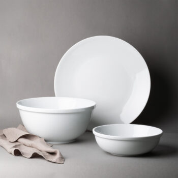 Univerzálna misa z porcelánu v minimalistickom dizajne. Tento porcelán ocenia nároční zákazníci v každej domácnosti. Misa je vhodná do umývačky riadu aj mikrovlnnej rúry.