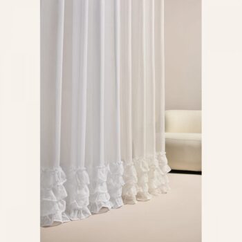 Biela záclona Flavia s volánmi a striebornými priechodkami 300 x 250 cm