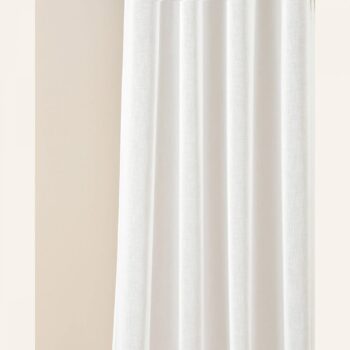 Biela záclona Sensia so zavesením na priechodky 400 x 250 cm